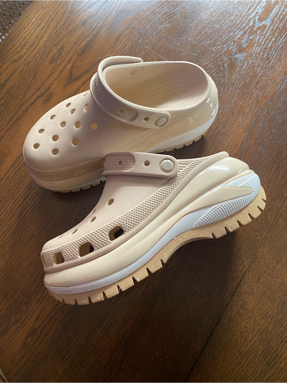 CROCS Platform Clogs in Light Cream